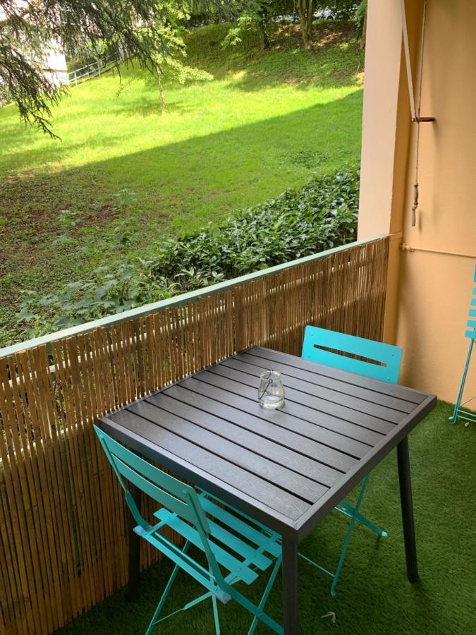Au Coeur Du Parc Apartamento Lyon Exterior foto